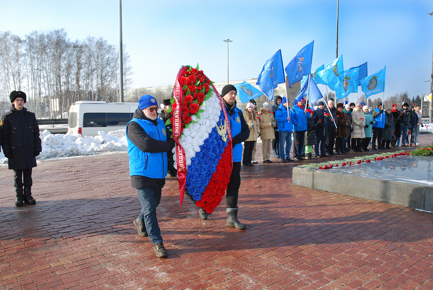 ООО "НТЦ Амплитуда" приняло участие в традиционном автопробеге, посвященном Дню защитника Отечества